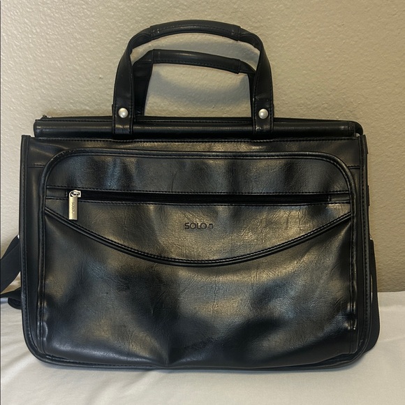 Solo Black Leather Briefcase for Men - Picture 1 of 16